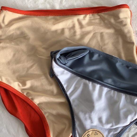 4-in-1 Multi-Style Bikini Set - Picture 12 of 13